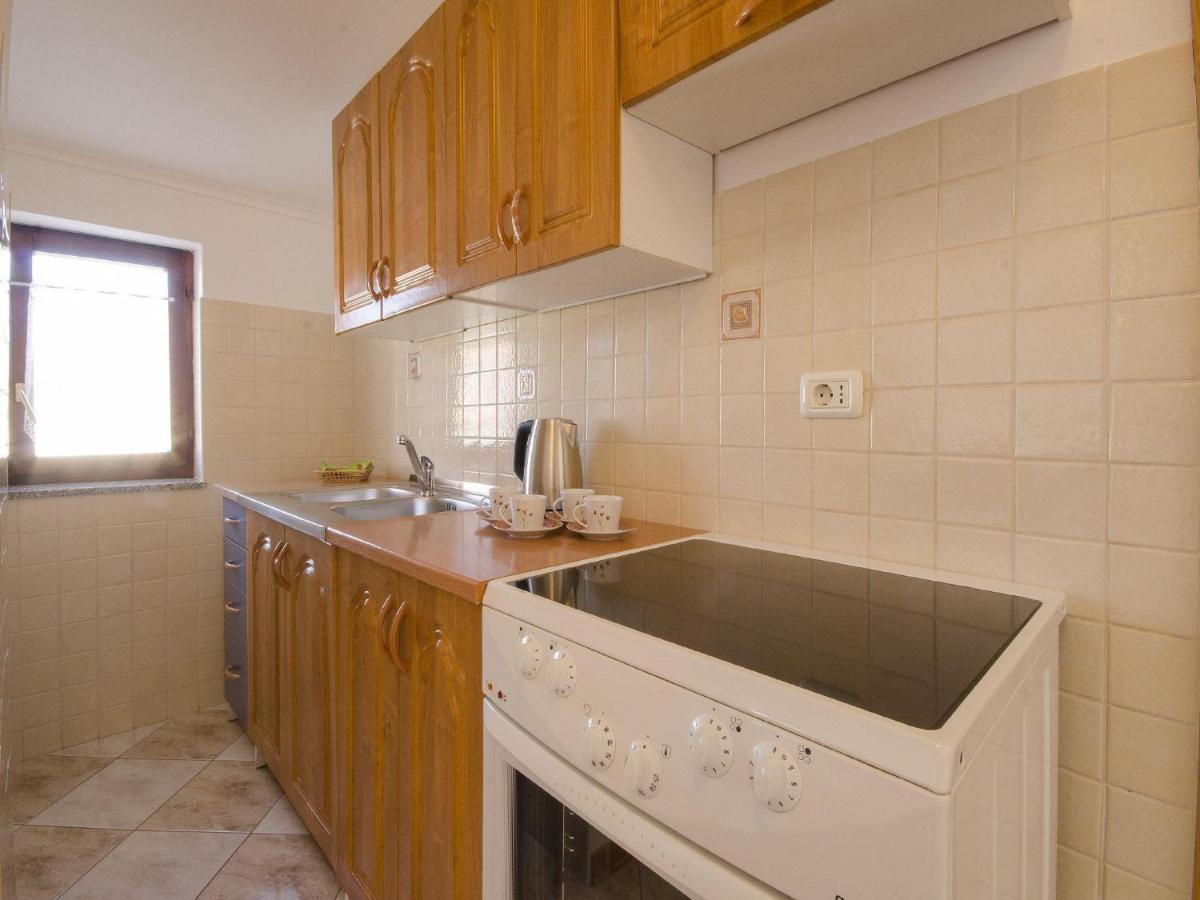 Apartments Patricija Ровин Екстериор снимка
